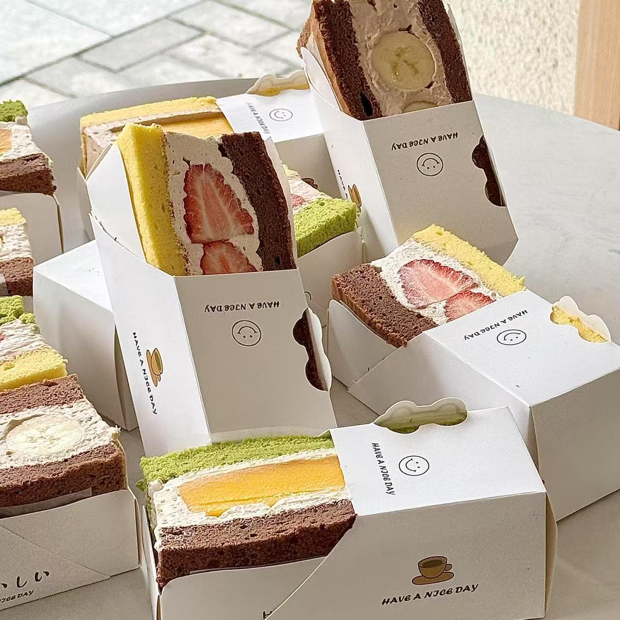 抽屉式三明治包装盒厚蛋烧吐司打包盒烘焙水果蛋糕便当盒子