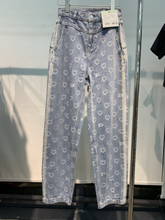 草莓精选 设计师 稻草 D23XX03CK004 满印爱心哈伦牛仔裤