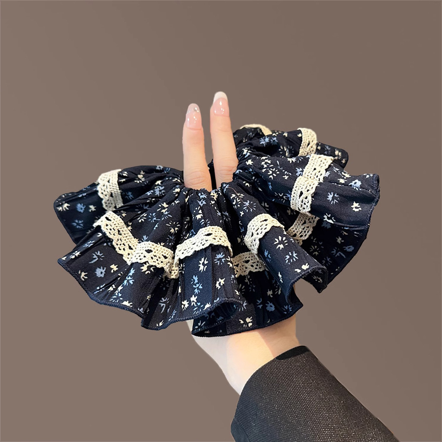 田园春色~法式复古藏蓝色小碎花木耳边大肠发圈文艺森系气质发饰