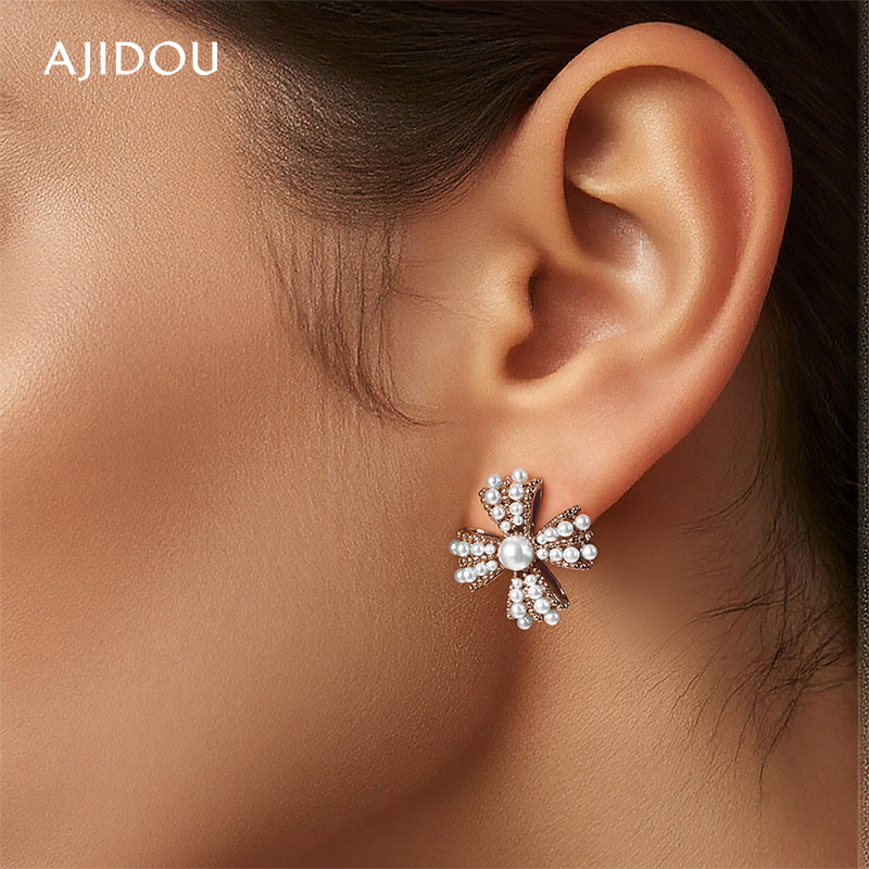 花朵珍珠耳钉阿吉豆925银针简约