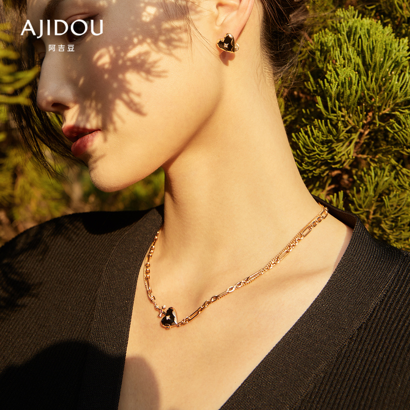 阿吉豆AJIDOU项链女迪士尼联名款个性优雅爱心时尚颈链颈链锁骨链