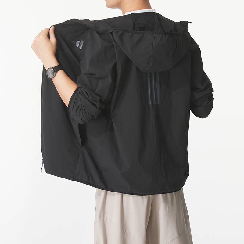 阿迪达斯秋季新款男装外套运动服健身训练跑步休闲服梭织连帽夹克