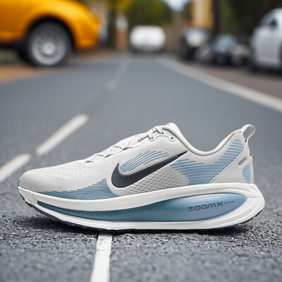 Nike耐克男鞋子2026秋季新款VOMERO 18 软弹运动跑步鞋HM6803-015
