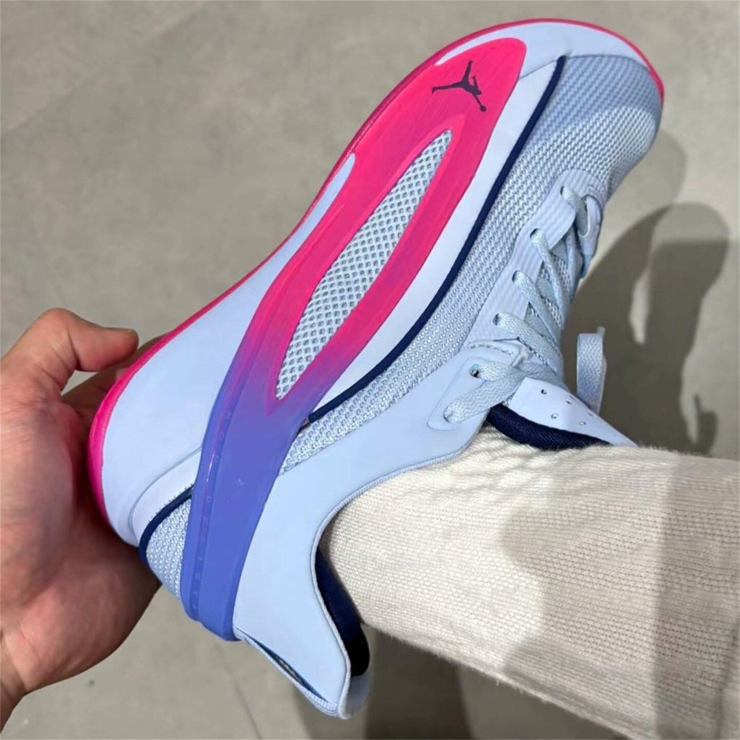 Nike耐克男鞋子2026夏季新款东契奇缓震透气实战篮球鞋IW9036-500