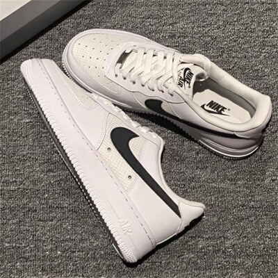 Nike耐克男鞋子2026夏季新款空军一号舒适低帮耐磨板鞋IR0952-100