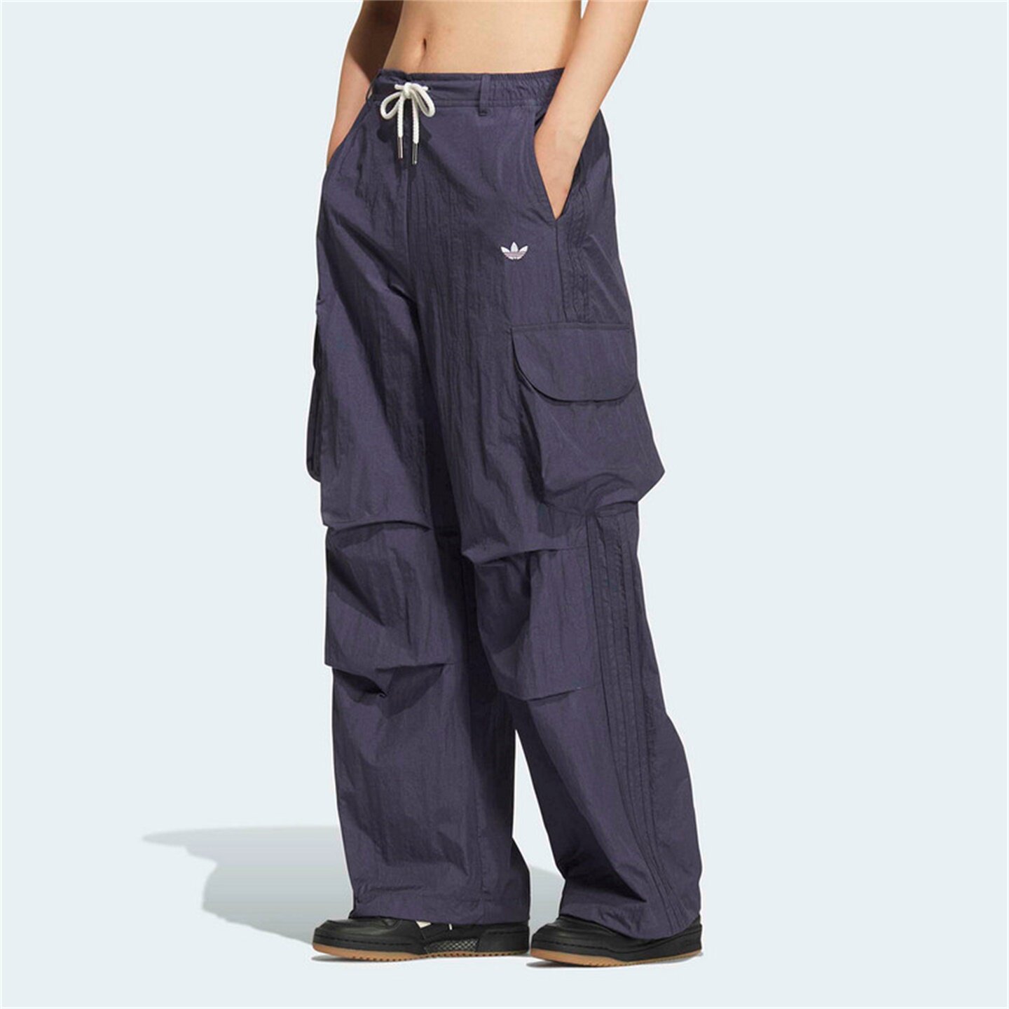 阿迪达斯三叶草女款裤子2026夏季新款舒适宽松透气阔腿长裤KT3058