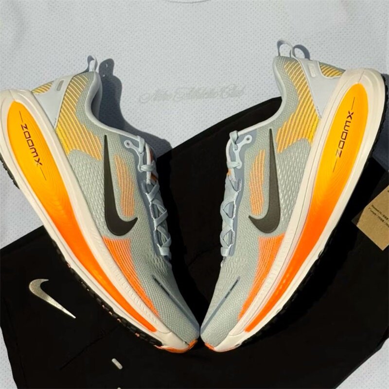 Nike耐克男鞋子2026夏季新款VOMERO 18 软弹运动跑步鞋HM6803-404