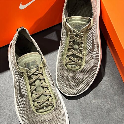 Nike耐克男鞋子2025春季新款舒适轻便运动软弹透气跑鞋HF1078-200