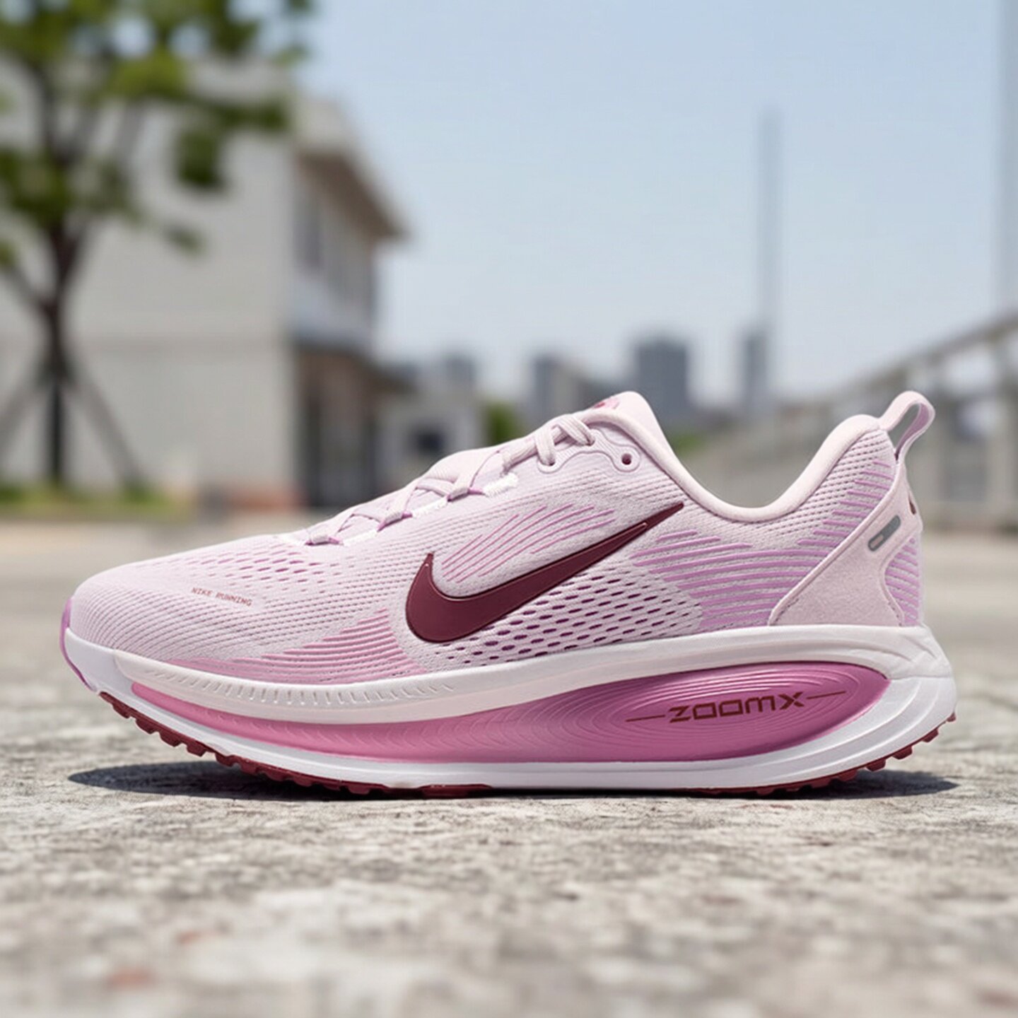 Nike耐克女鞋子2026秋季新款舒适运动软弹运动跑步鞋HM6804-500
