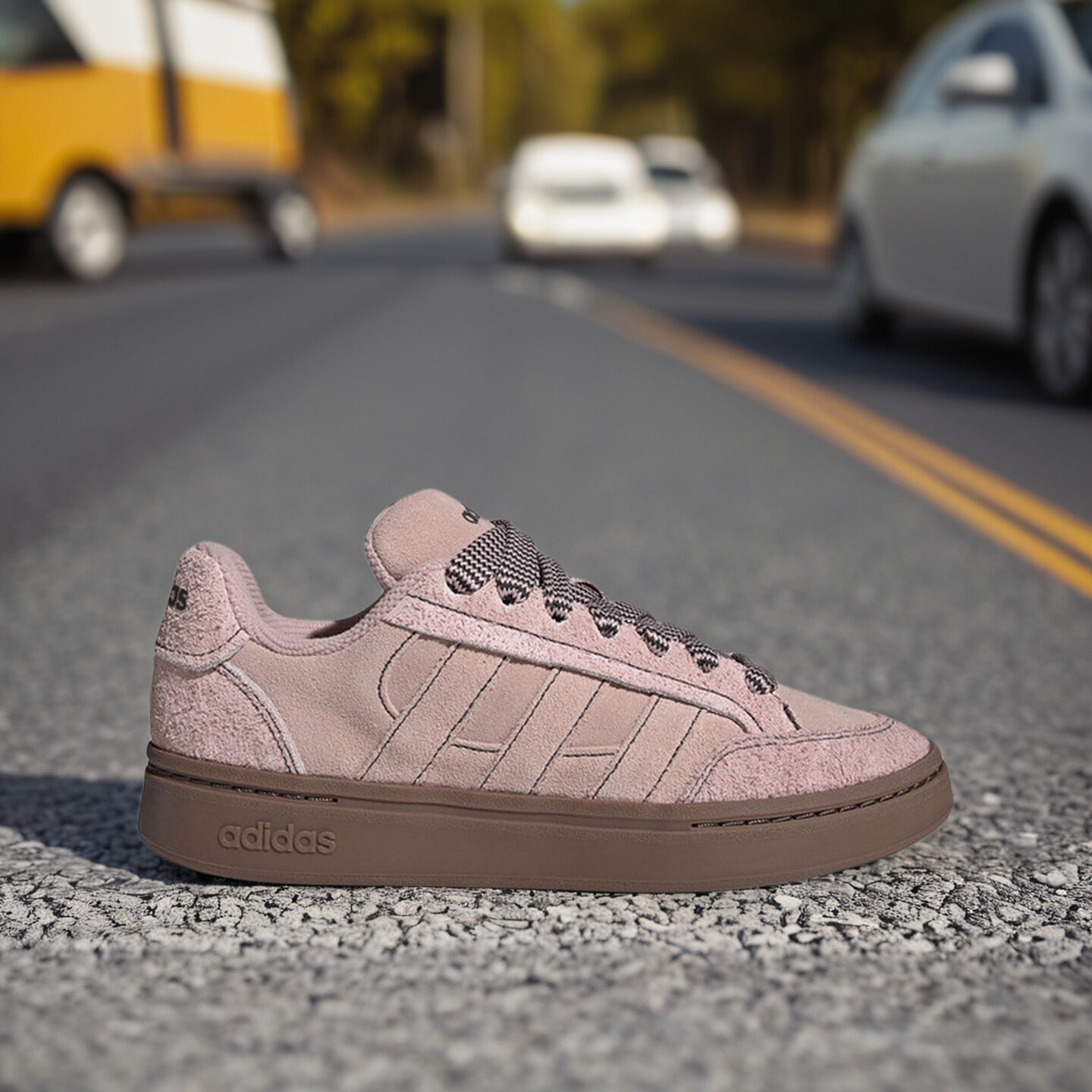 Adidas阿迪达斯男女鞋子2026秋季新款舒适低帮百搭休闲板鞋KK4711