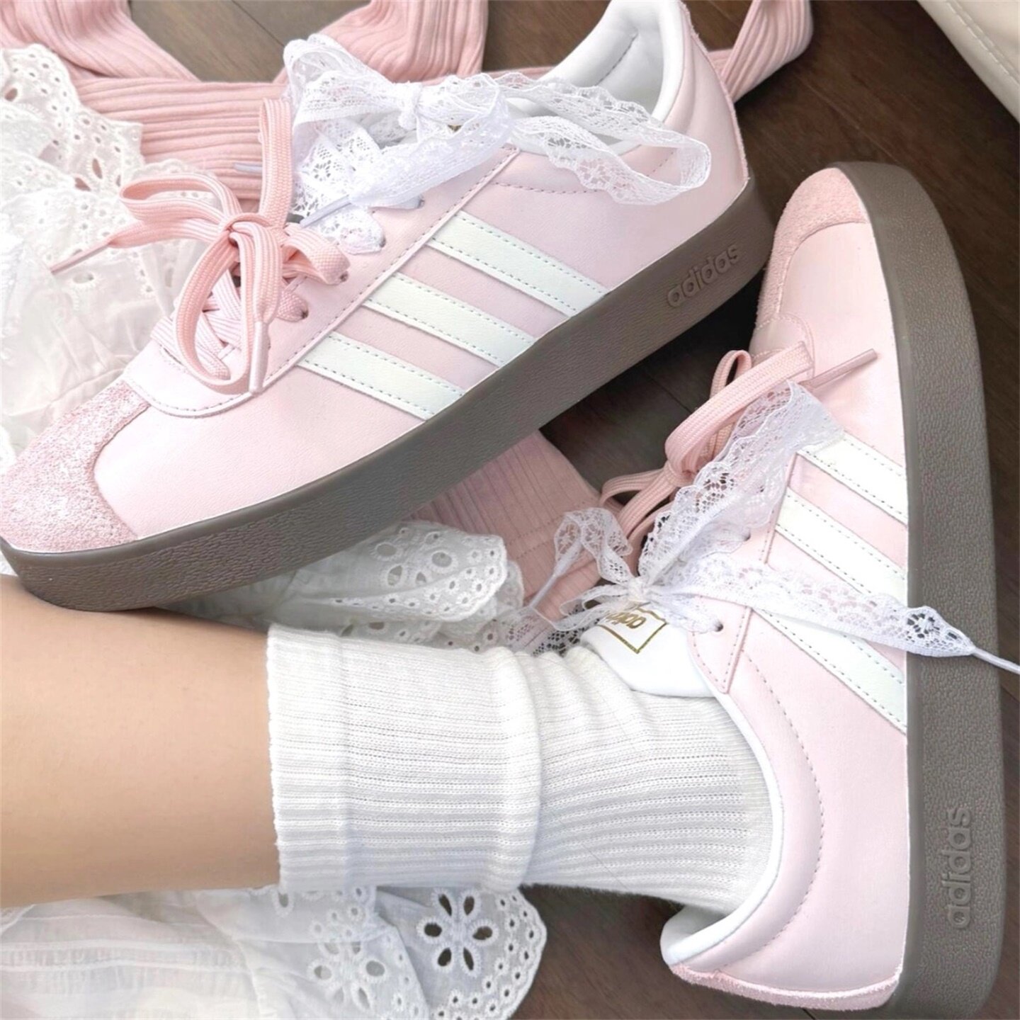 【球鞋定制】Adidas阿迪达斯 VL COURT 樱花作 男女低帮潮流板鞋