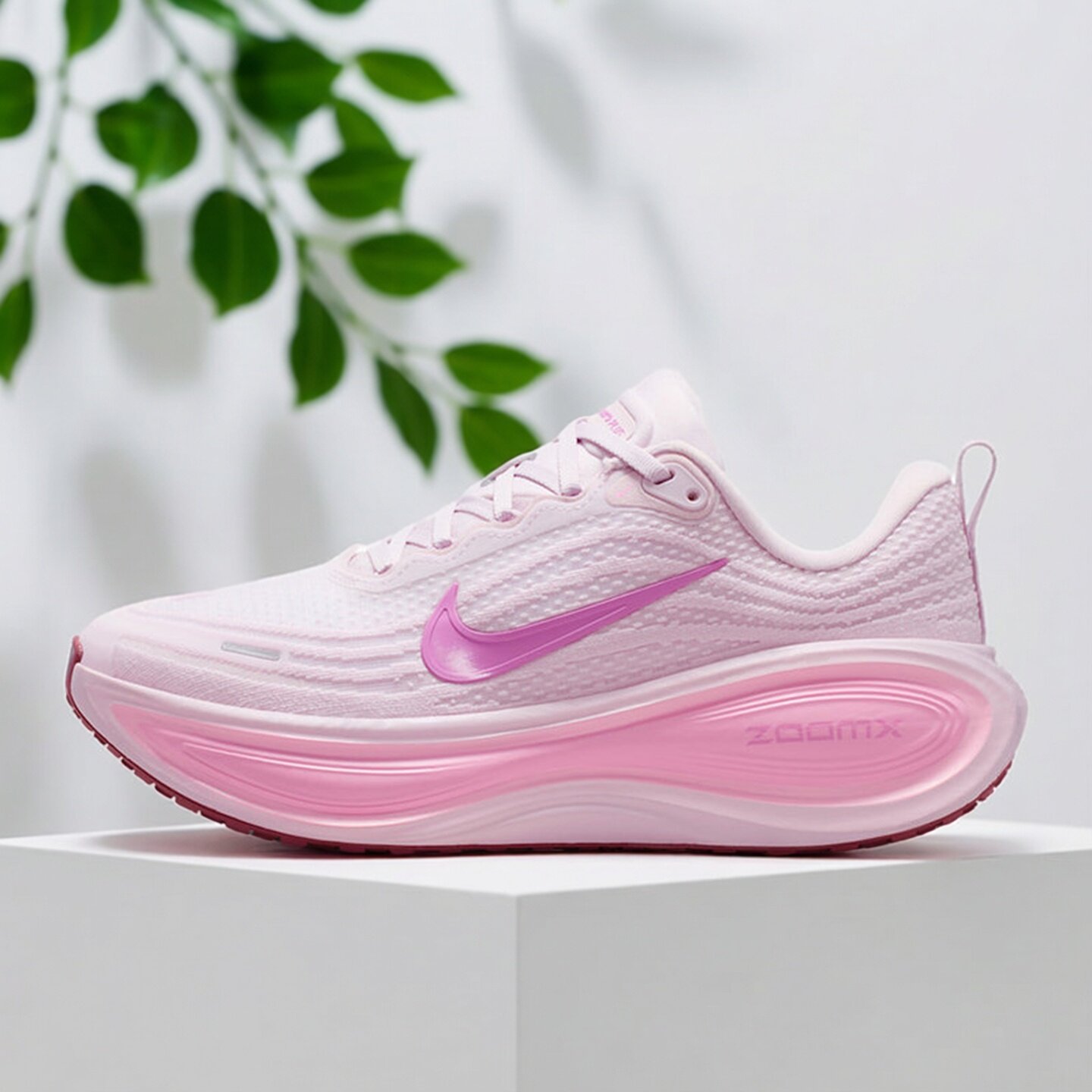 Nike耐克女款鞋子2026秋季新款舒适运动软弹运动跑步鞋HV8154-504