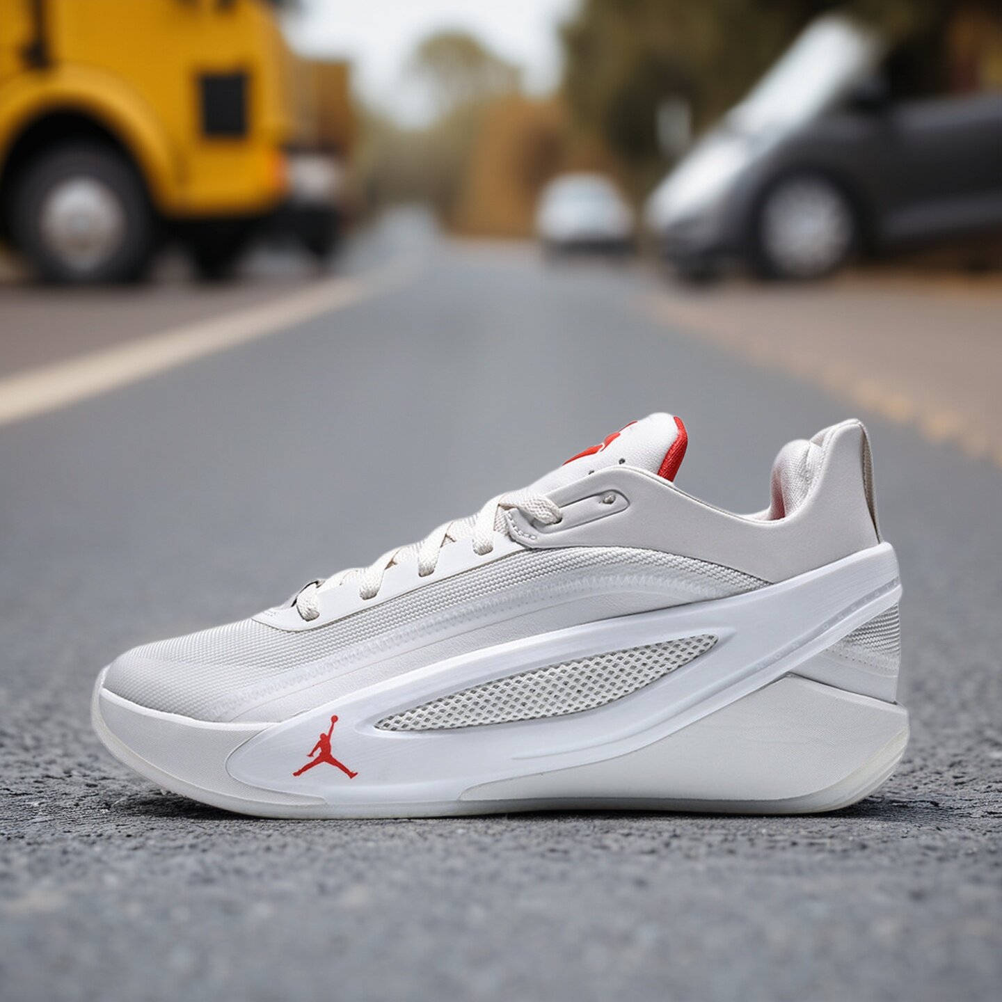 Nike耐克男鞋子2026秋季新款东契奇缓震透气实战篮球鞋IO5033-100