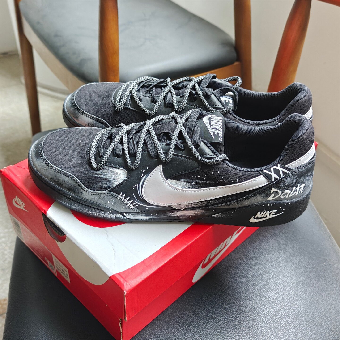 【球鞋定制】Nike耐克 TERRA MANTA 雾灰墨镜 男款潮流低帮休闲鞋