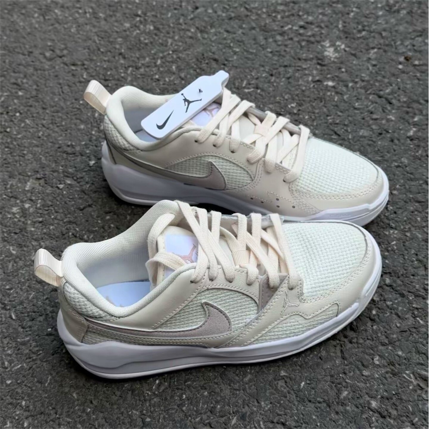 Nike耐克女款鞋子2026夏季新款JORDAN舒适百搭休闲板鞋IR7558-001