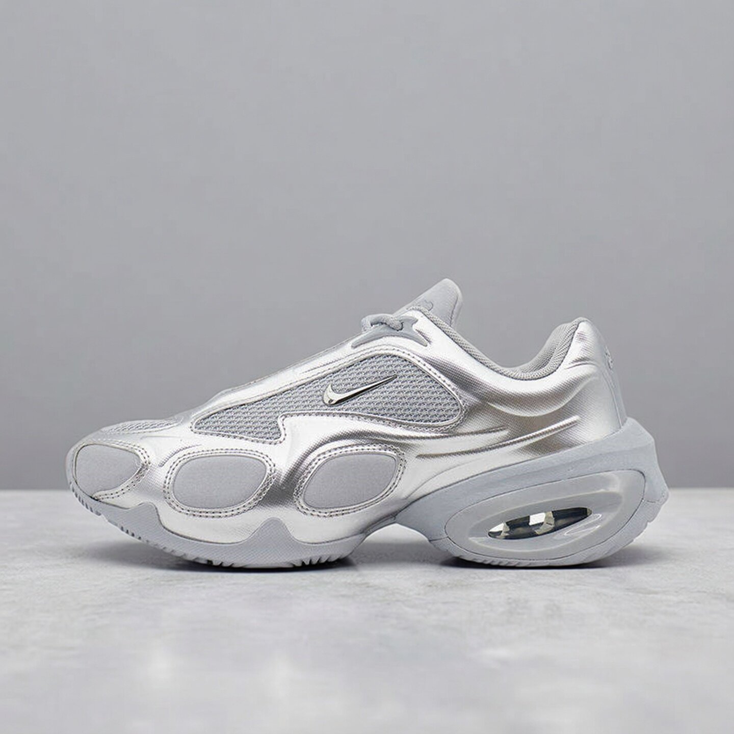 Nike耐克女款鞋子2026秋季新款低帮运动休闲舒适老爹鞋FV1920-008