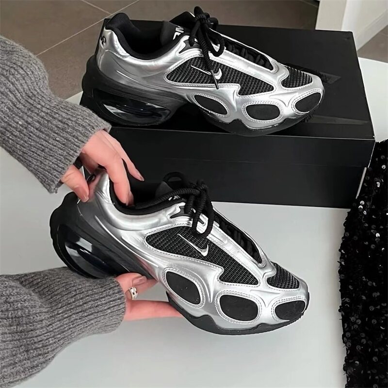 Nike耐克女款鞋子2025秋季新款低帮运动休闲舒适老爹鞋FV1920-001
