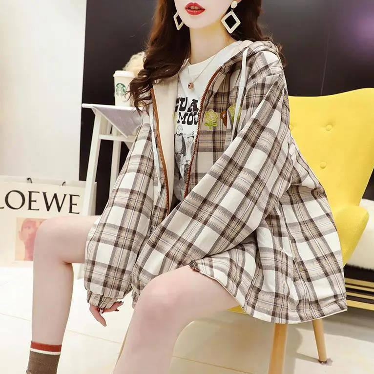 两面穿外套女开春外套小众韩版宽松休闲风衣网红炸街百搭棒球服潮