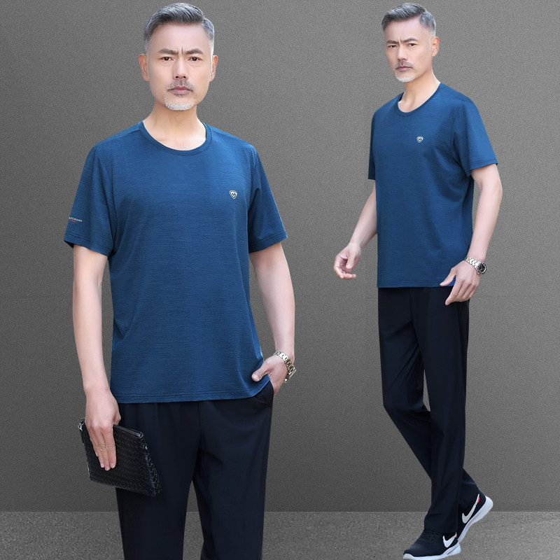 爸爸夏装冰丝套装新款中年男士短袖短裤圆领t恤中老年运动服夏季