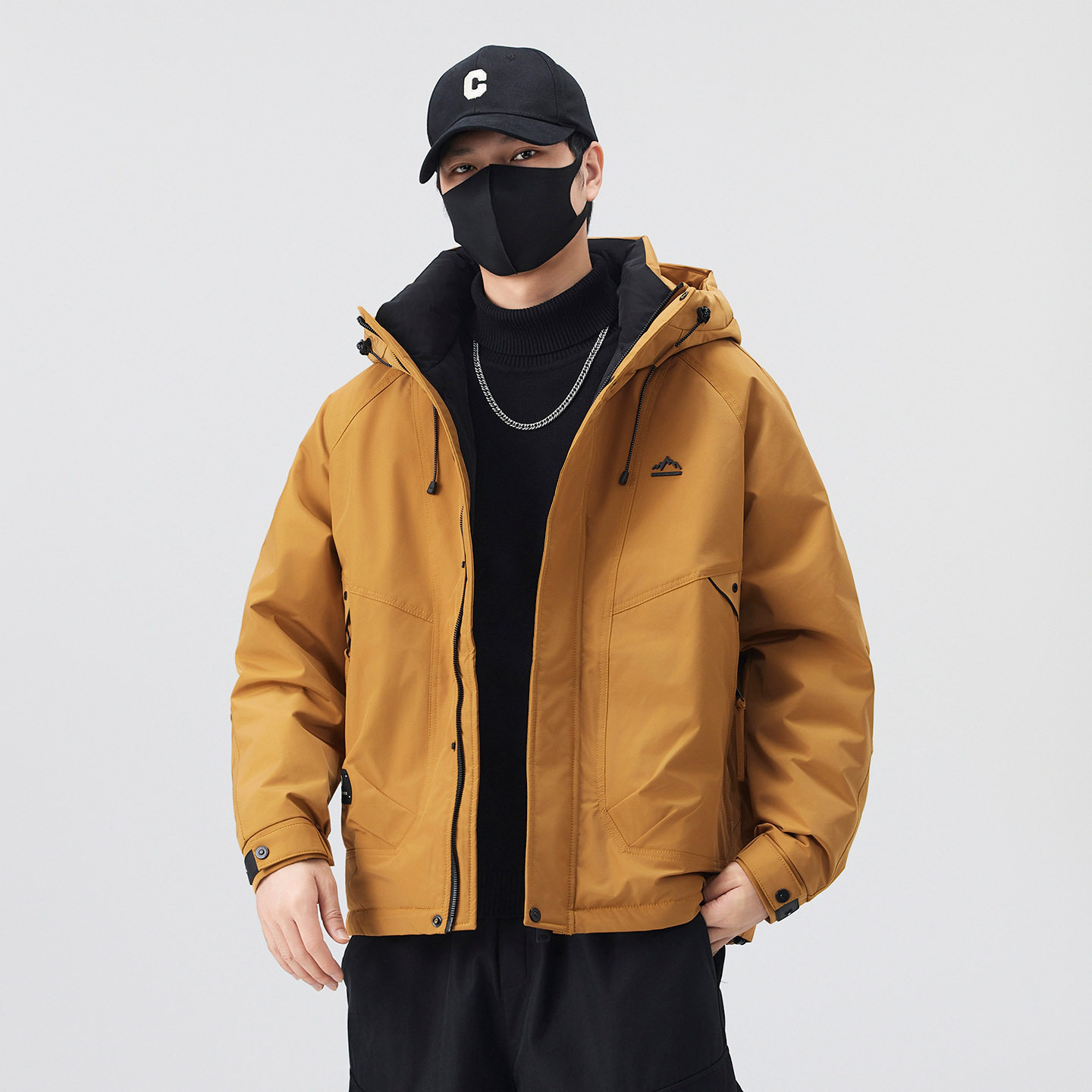 品牌2025秋冬季新款男款羽绒服机能风连帽冲锋夹克工装风保暖外套