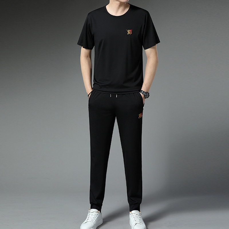 时尚短袖套装男春秋季新款休闲运动服两件套潮流男装一套帅气搭配