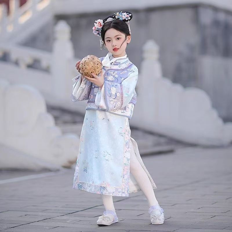 儿童格格服春秋季新款清朝宫廷2025女童汉服古装刺绣时尚旗袍套装