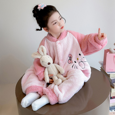 女童睡衣2025新款秋冬法兰绒女宝宝连体珊瑚绒保暖家居服休闲可爱
