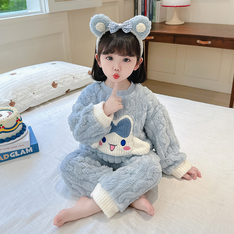儿童法兰绒睡衣秋冬加厚款女童宝宝珊瑚绒家居服女孩公主保暖套装