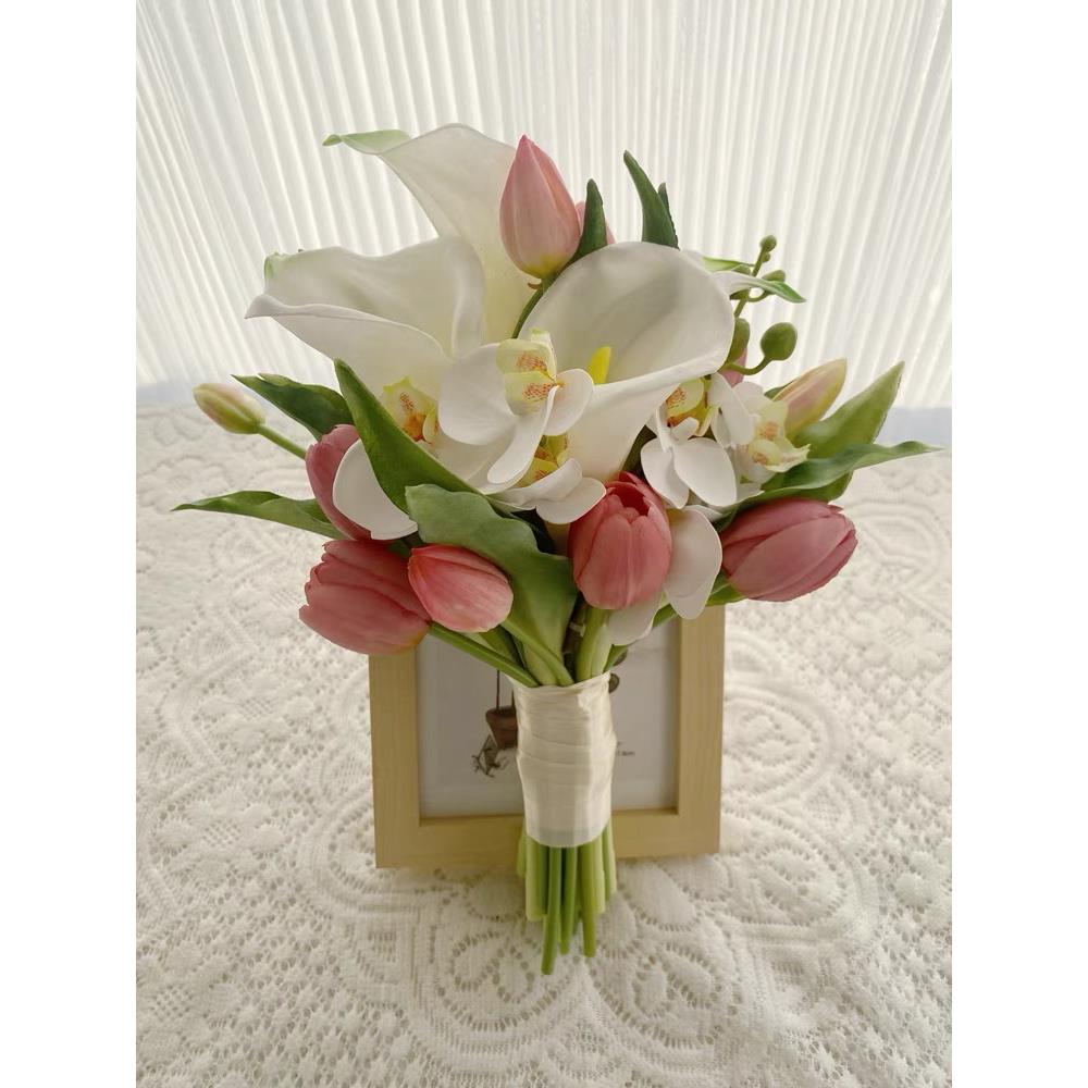 韩式婚礼结婚手感郁金香马蹄莲仿真花束 婚纱摄影拍照新娘手捧花