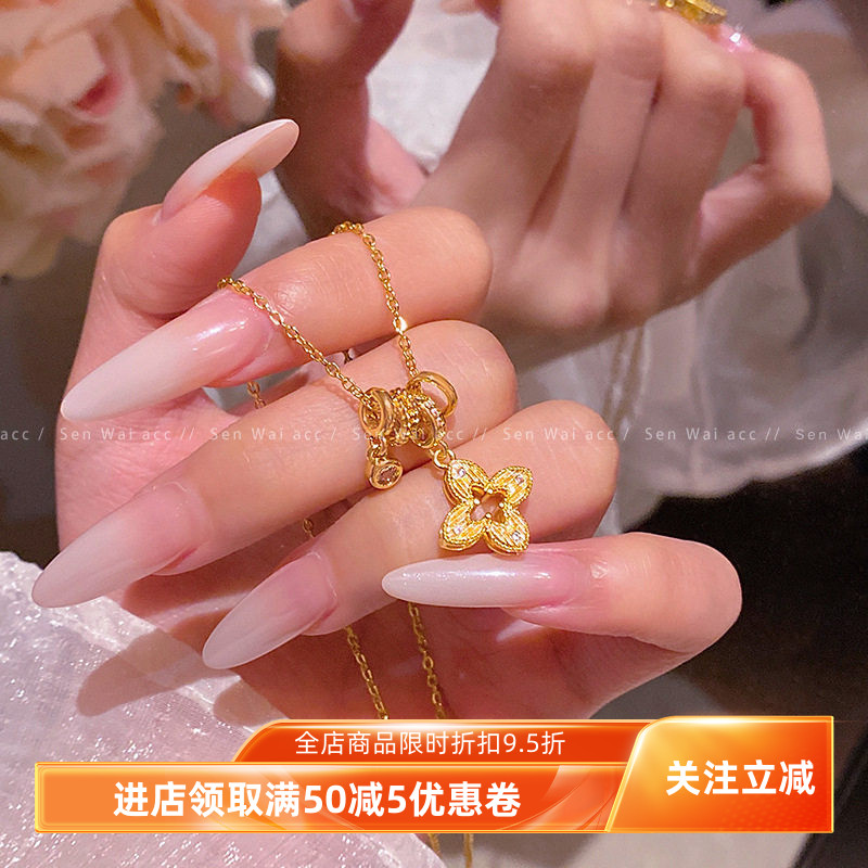 金色闪锆镂空四叶花吊坠锁骨链
