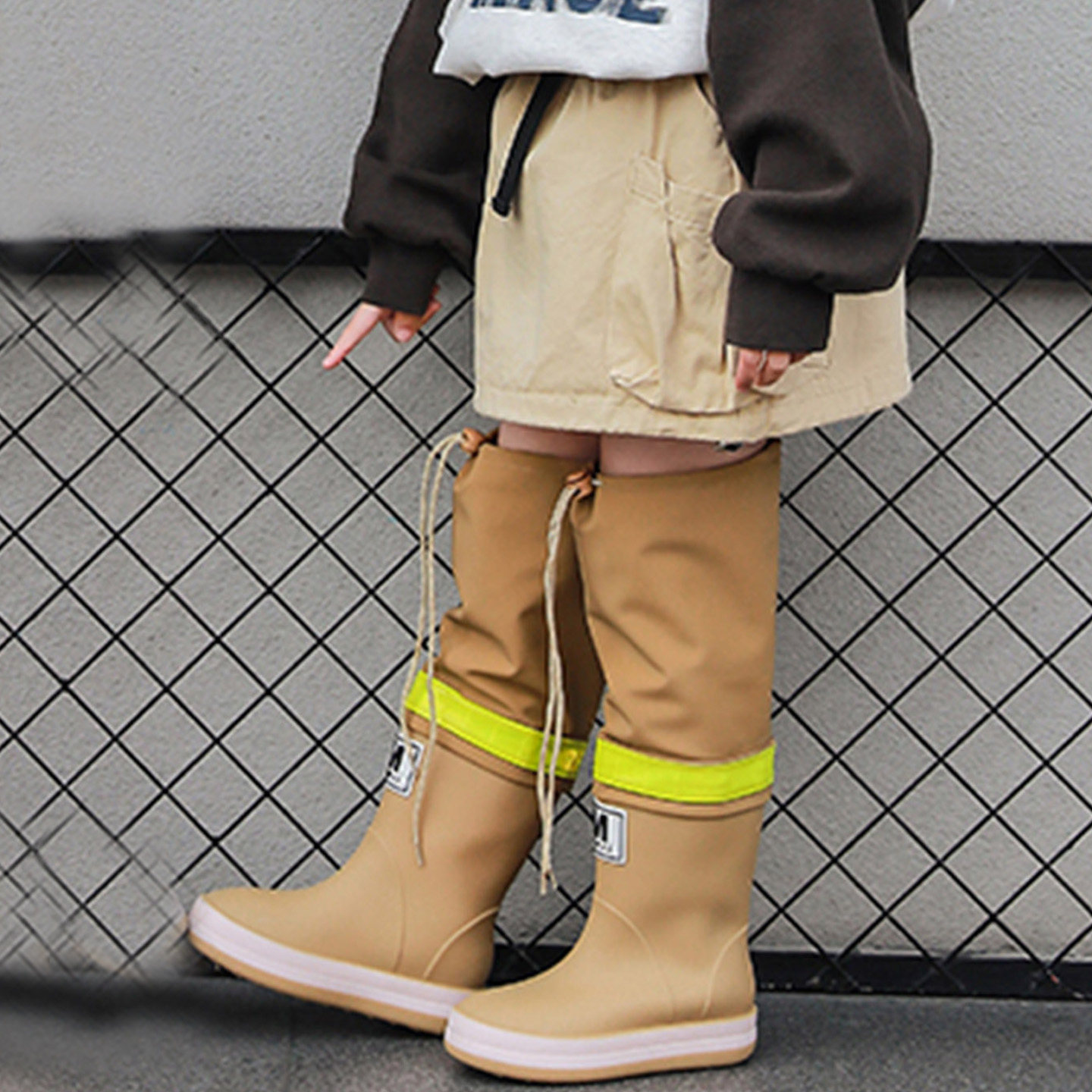 儿童雨鞋男孩户外防水防滑轻便胶鞋过膝徒步水鞋软底长筒雨靴女孩