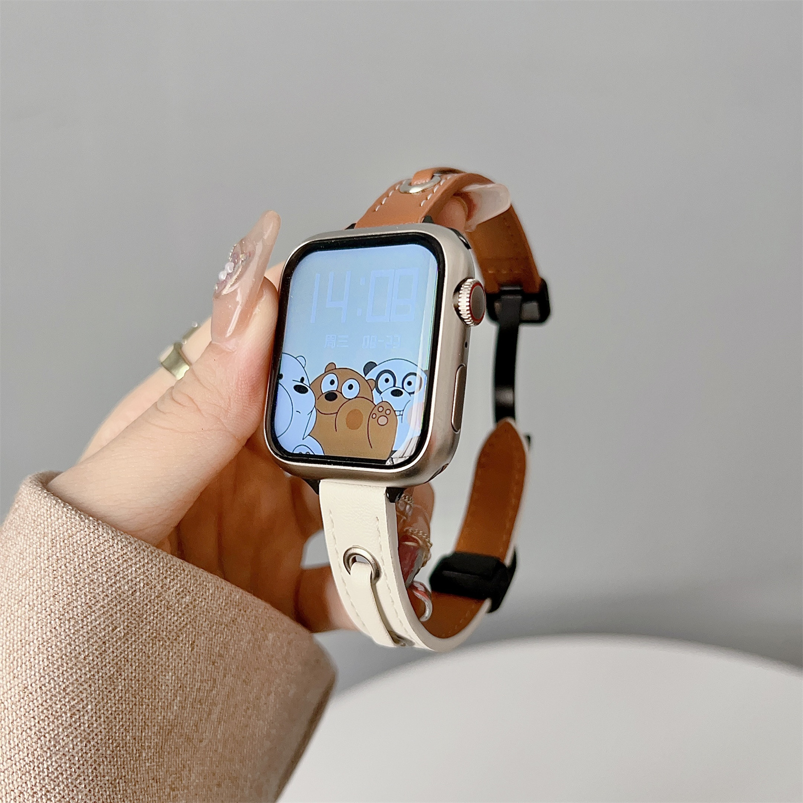 适用iwatch磁吸扣真皮拼色手表带