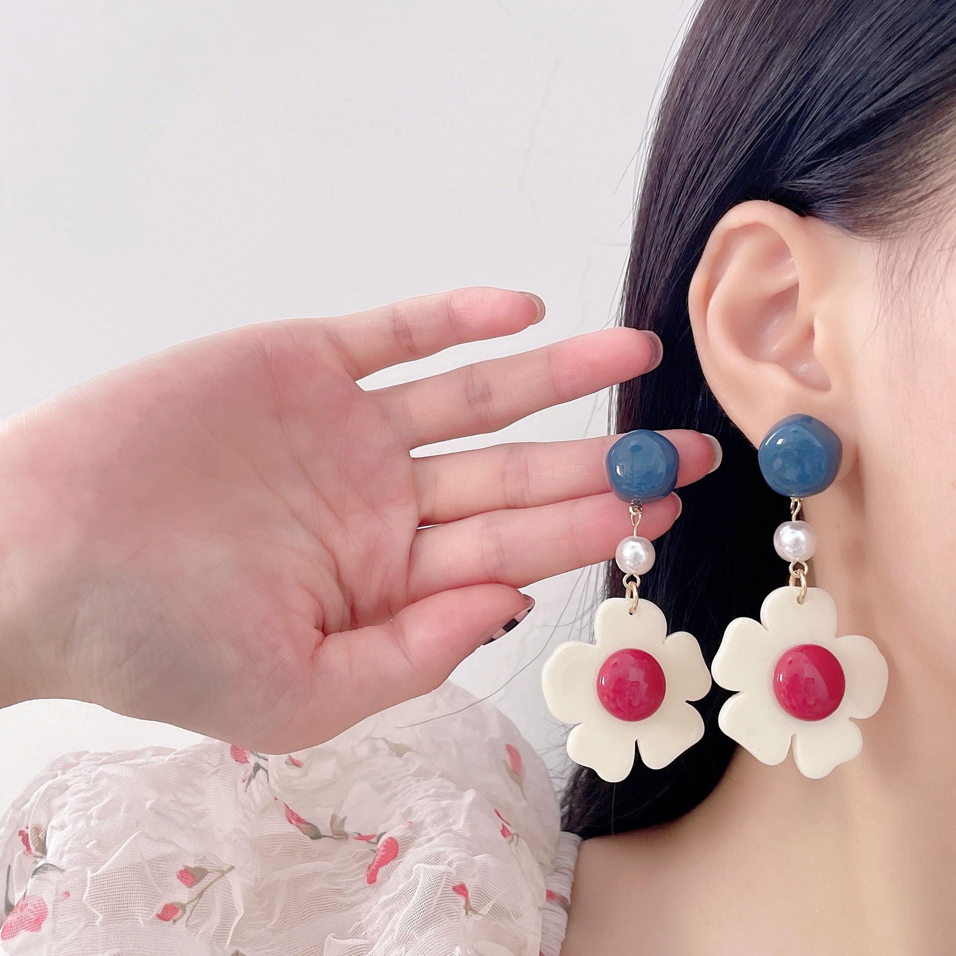 港风亚克力花朵耳环小清新气质