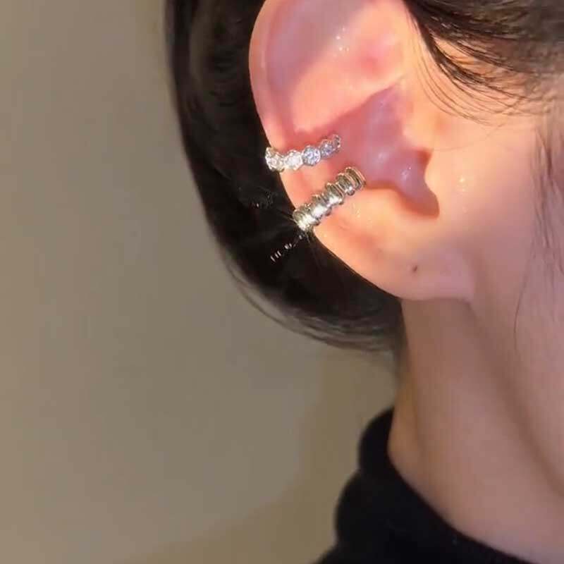 日韩极简风蜂窝状闪锆耳骨夹