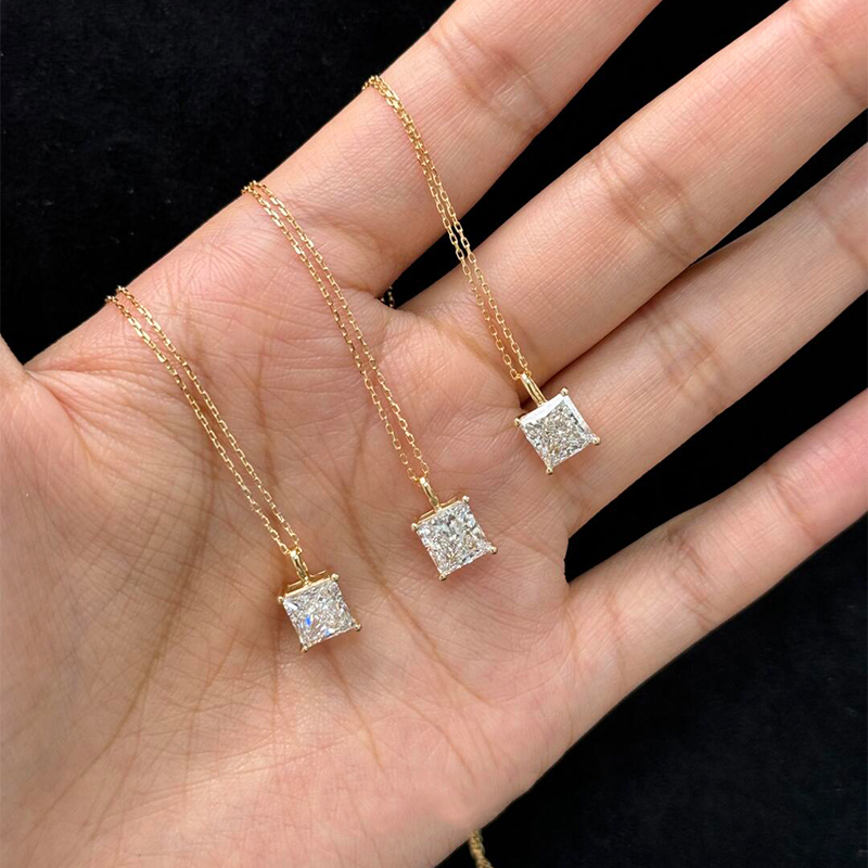 小方糖吊坠项链女2025新款高级感