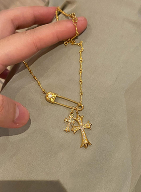 金色复古别针十字架吊坠项链女款