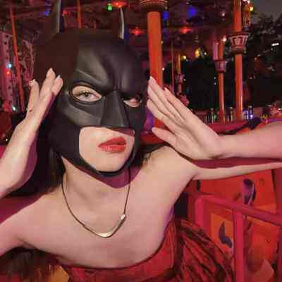 蝙蝠侠面具cos头套万圣节面罩batman帅气抖音沙雕搞怪表演道具