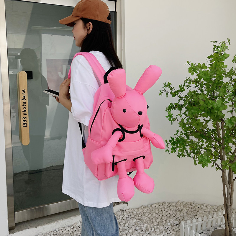 个性小众玩偶包ins新款卡通兔子双肩包女百搭大容量学生书包休闲