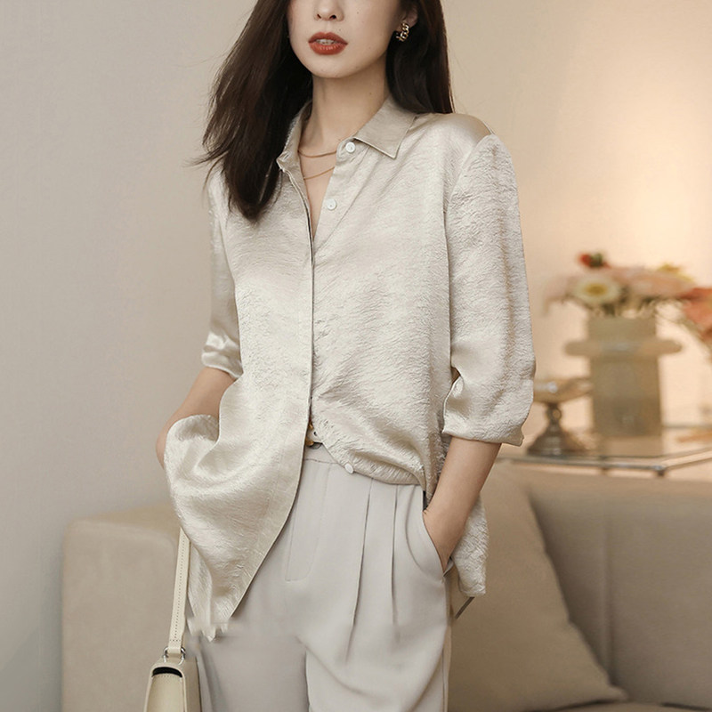 RIERA妈妈高级感缎面长袖衬衫女士春秋2025新款春装时尚休闲衬衣