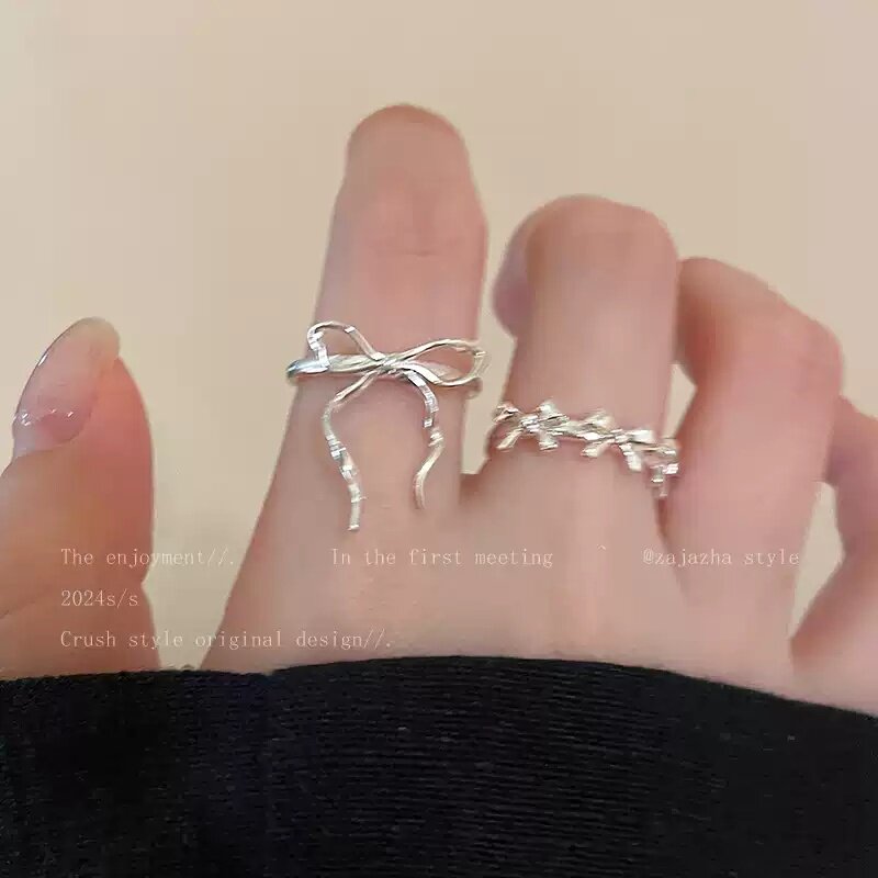 银色蝴蝶结线条戒指女ins风学生党精致开口手饰小众设计感配饰品图片