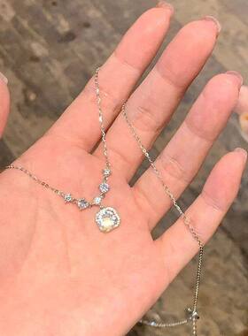 锆石方糖闪钻项链轻奢女简约小众设计颈链精致高级感百搭锁骨链潮