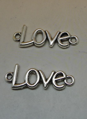 A6703字母love连接件1000克417个/包2.4克37x14mm钥匙扣皮包合金