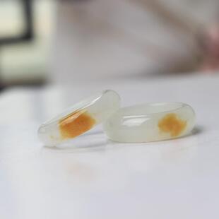 2026天然和田玉糖料戒指女款玉石戒指素圈男女款戒圈玉扳指和田玉