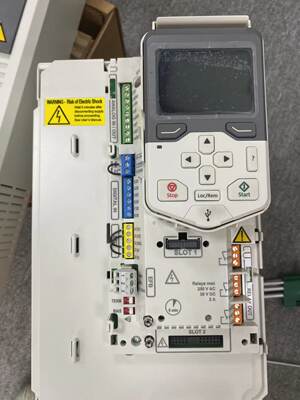 ABB全新原装正品ABB变频器15KW,ACS580-01-033A-4