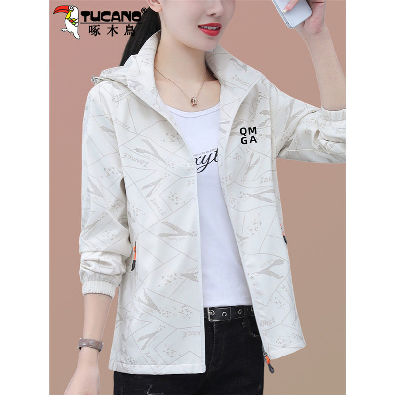 啄木鸟胖mm大码冲锋衣女2025新款