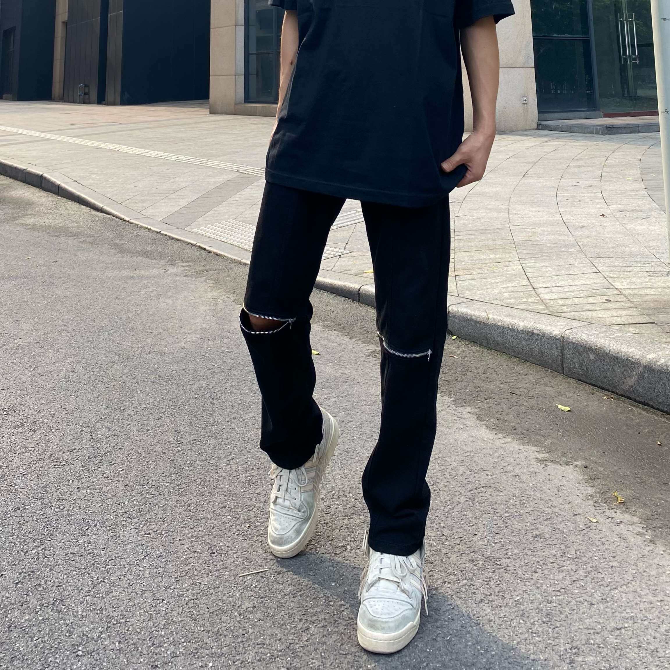 欧美vibe风高街复古黑色膝盖破洞拉链牛仔裤设计感小众炸街裤子男