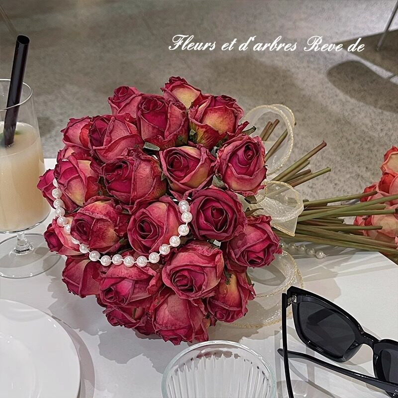 仿真花新娘手捧花婚礼花束订婚求婚领证拍摄道具玫瑰浪漫仪式假花