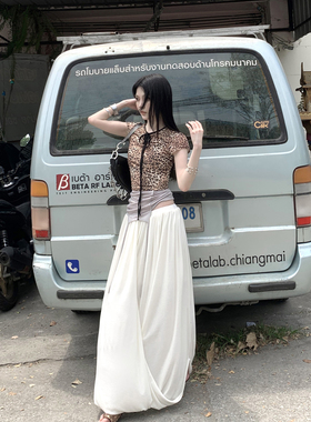 Common in 0120 白色捏褶设计感不规则垂感半身裙韩系松紧腰长裙