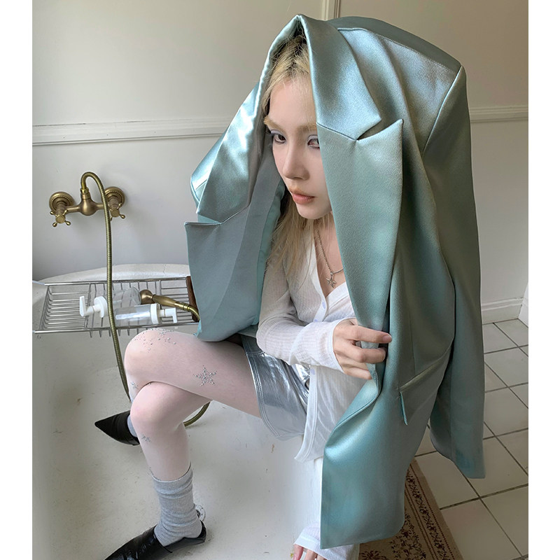 珠光绿高级感小众缎面宽松西服