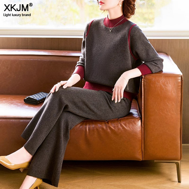 妈妈春秋冬休闲运动服针织套装2025新款中老年女加厚毛衣两件套